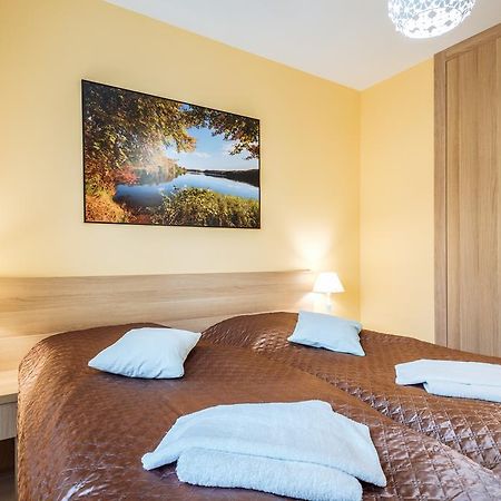 Apartament Posejdon Kołobrzeg Esterno foto