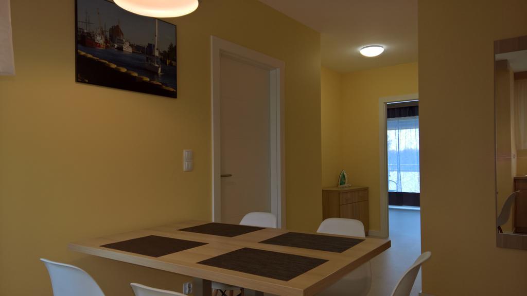 Apartament Posejdon Kołobrzeg Esterno foto