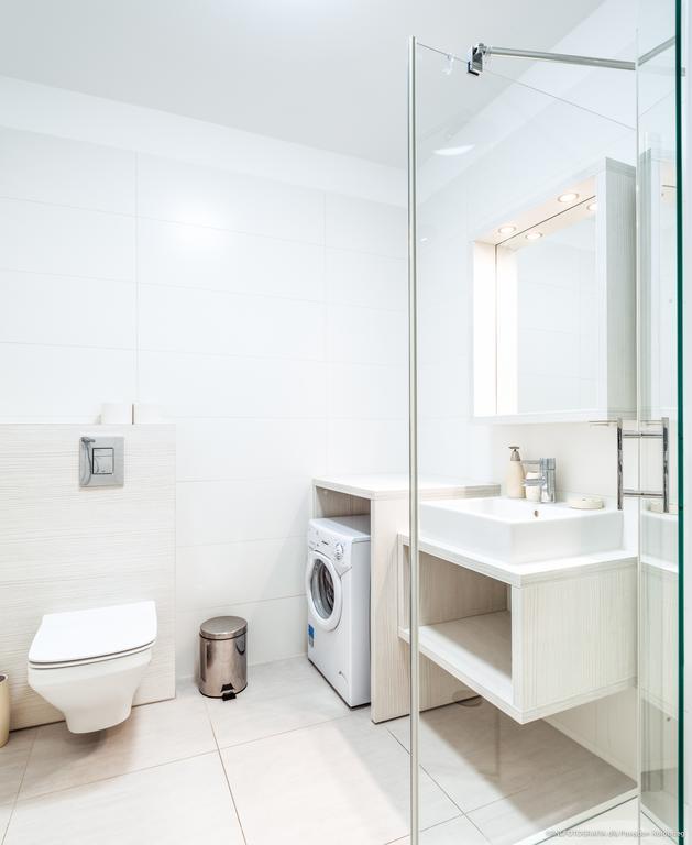 Apartament Posejdon Kołobrzeg Esterno foto