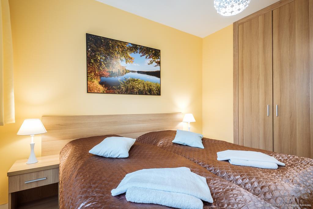 Apartament Posejdon Kołobrzeg Esterno foto