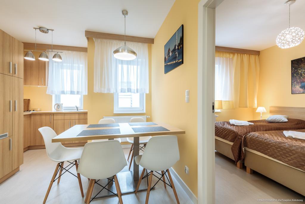 Apartament Posejdon Kołobrzeg Esterno foto